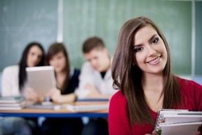 5 Benefits Students Get from Assignment Writing Help